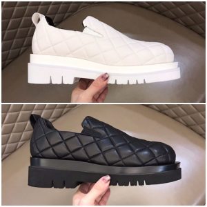 Bottega Veneta Beaded cowhide